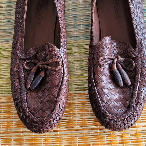COLE HAAN MENS LEATHER TASSEL LOAFERS - Picture 2 of 12